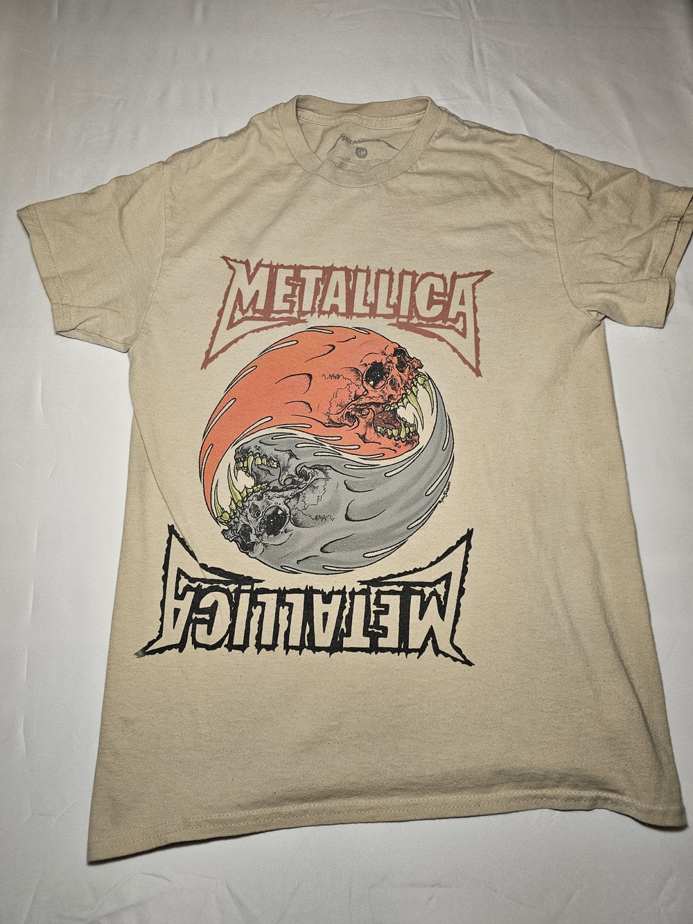 Metallica Skull Yin Yang Band Tee Small Cream Graphic Shirt Rock Metal - Picture 3 of 6